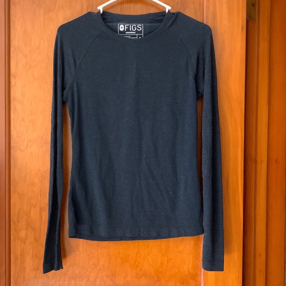 Figs seamless long sleeve